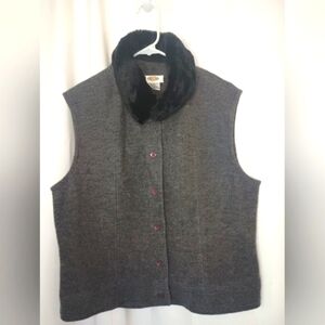 Vintage Talbots Wool Vest With Faux Fur Collar XL Gray Button Mob Wife Academia